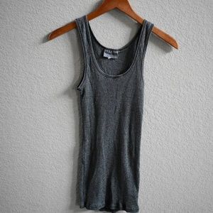 One size | Michael stars | scoop shimmer tank